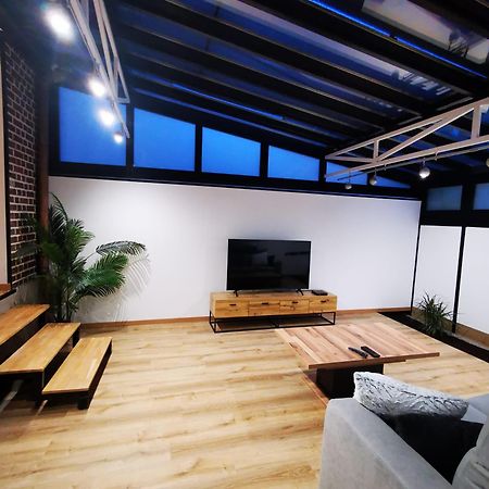 Appartement T2 Beauvais Cathedrale Saint-Pierre מראה חיצוני תמונה